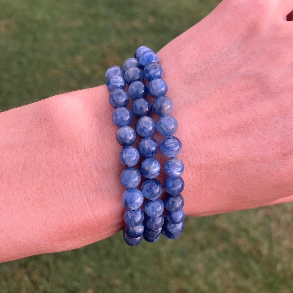 Blue kyanite crystal bracelet